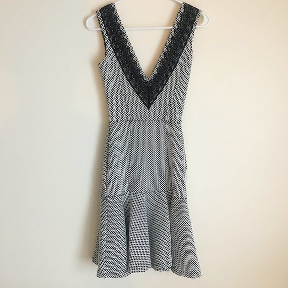 French Connection Color Block Textured Deeds - Picture 6 of 9